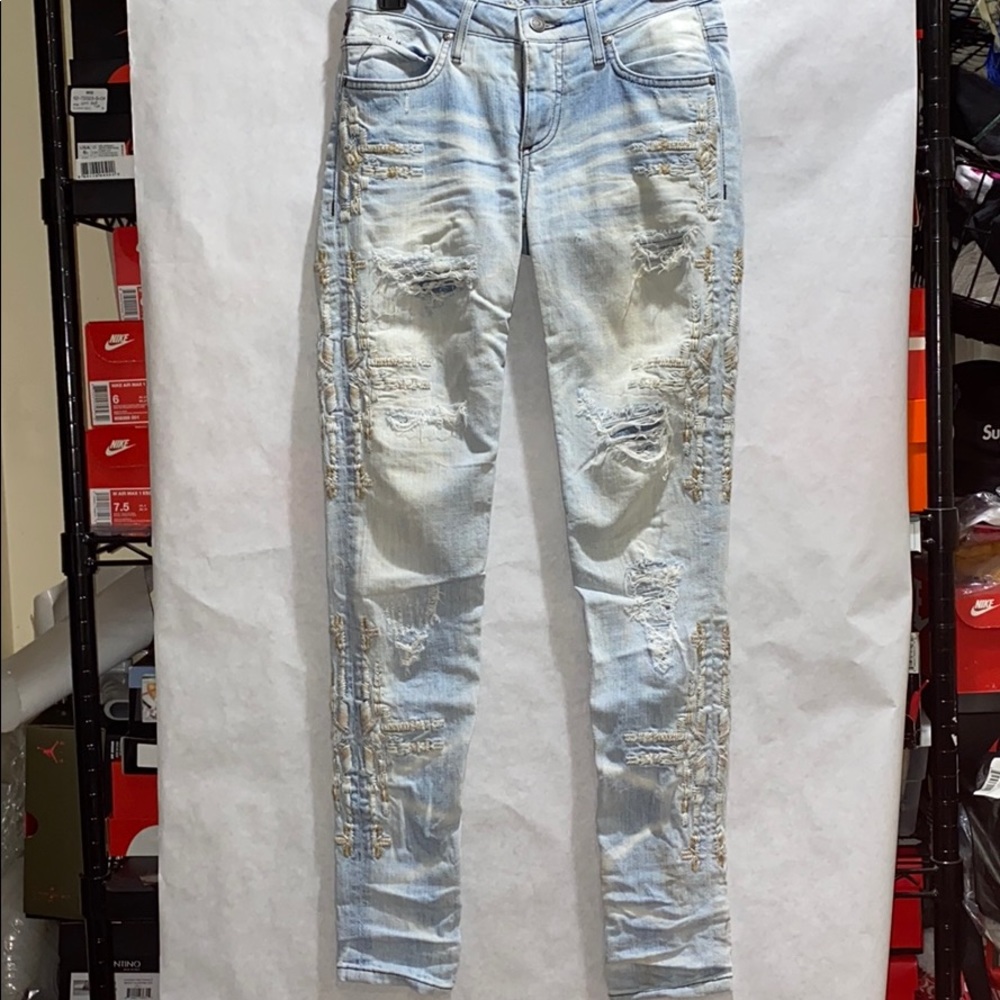 Robin’s Jean Chapa Indigo Skinny Jeans distressed